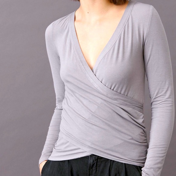 ANTHROPOLOGIE Ally Ruched Top - Picture 2 of 4